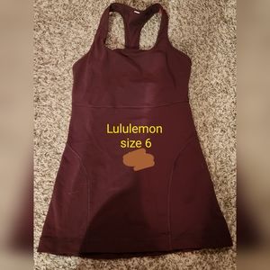 Lululemon tank 6
